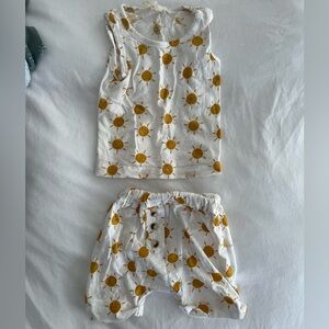 Siix matching set with suns 6-12 mo